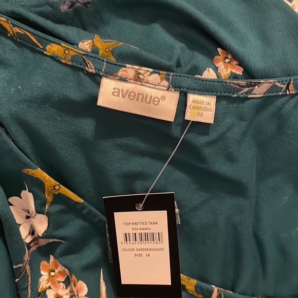 Avenue Knitted Floral Teal Tank 3-Button Sleeveless 3X - Picture 5 of 9